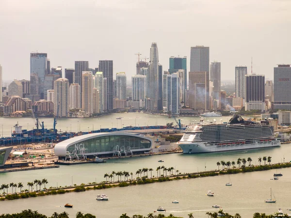 Miami Beach Usa September 2023 Aerial Photo Norwegian Cruise Line — Stock Photo, Image
