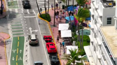 Miami, FL, ABD - 3 Eylül 2023 Havadan sağ açı Miami Plajı Okyanus Yolu 2023