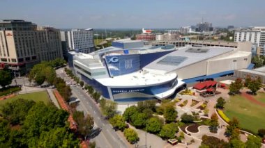Atlanta, GA, ABD - 9 Eylül 2023: Hava stoku videosu Georgia Akvaryumu 2023