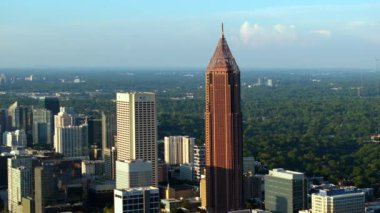 Atlanta, GA, ABD - 9 Eylül 2023: Amerika İHA Video Bankası Atlanta şehir merkezi GA 2023