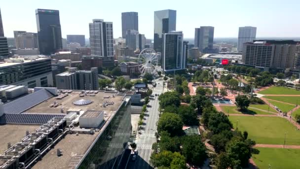 Atlanta Eua Setembro 2023 Abordagem Aérea Vídeo Skyview Atlanta Ferris — Vídeo de Stock
