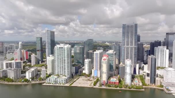 Wiadukt Lotniczy Pochylenie Dół Ustanawiając Zapis Wideo Brickell Miami 2023 — Wideo stockowe