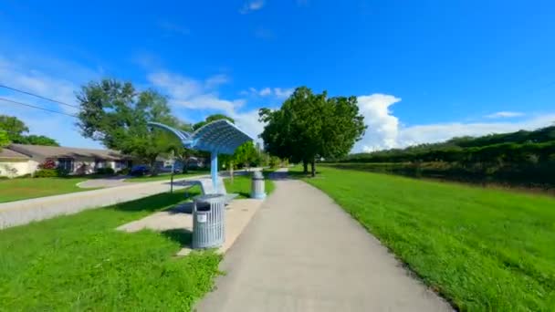 자전거 스케이트 Hiatus Greenway 보행자 Fort Lauderdale Florida — 비디오