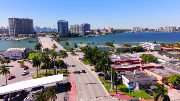 Vídeo Aéreo East 79Th Drawbridge Miami Para Treasure Island — Vídeo de Stock