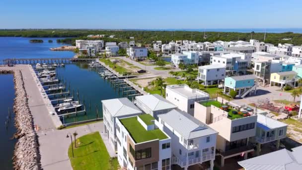 Casas Modernas Luxo Construção Florida Keys Stock Vídeo — Vídeo de Stock