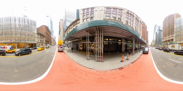 New York, New York, ABD - 27 Ekim 2023 Nordstrom New York 57. 360 panorama VR eşdörtgen fotoğraf