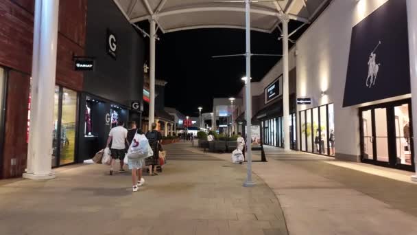 2023年11月10日 夜市视频Sawgrass Mills购物中心购物体验步行之旅 — 图库视频影像