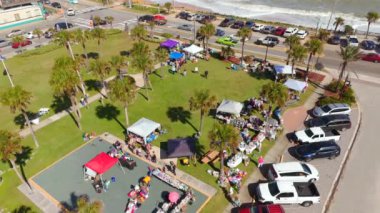 Süper manzaralı garaj satışı Ftravaganza Flagler Beach FL USA 2023