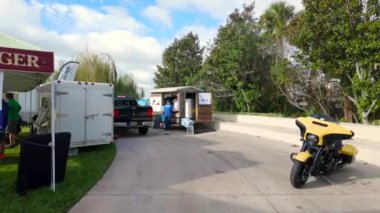 Ormond Beach, FL, ABD - 18 Kasım 2023 Ormond Beach Florida Rockefeller Gardens 'da hafta sonu kutlamaları