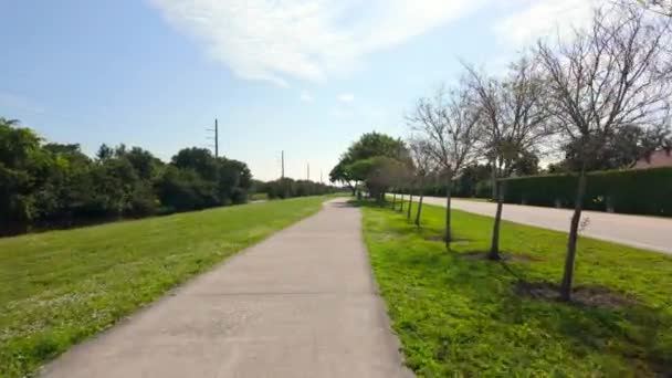 Paseo Bicicleta Hiatus Greenway Sunrise Florida 2023 — Vídeos de Stock