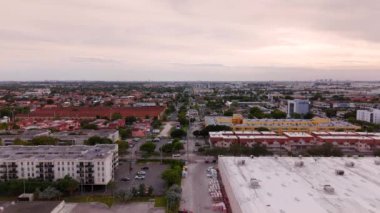 Sanayiden konuta giden hava yolu Hialeah Miami Florida