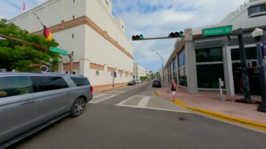 Miami, FL, ABD - 10 Ocak 2024: Miami Beach kış tatili tatil beldesi 2024