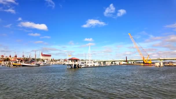 Waterfront Scene Augustine Januari 2024 — Stockvideo