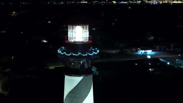 Aerial Closeup Parallax Video Augustine Lighthouse Lit Night — Stock Video