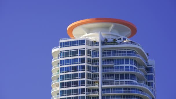 Miami Usa Februari 2024 Miami Condominium Blue Sky Continuum Hdr — Stockvideo