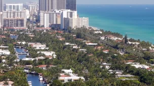 Luchtfoto Video Luxe Huizen Golden Beach Miami Florida — Stockvideo