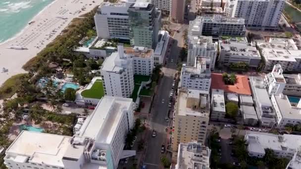 Miami Aérea 60P Drone Hotéis Vídeo Perto Oceano — Vídeo de Stock
