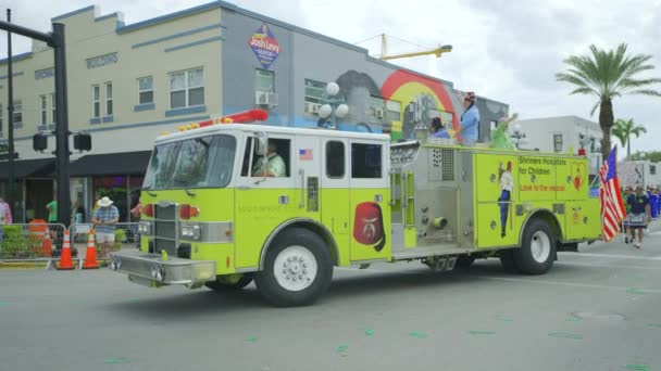 Hollywood Usa March 2024 Fire Truck Patricks Day Parade Hollywood — Stock Video
