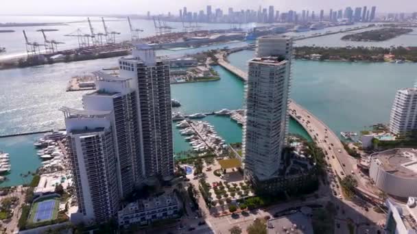 Panorama Aereo Grattacieli Miami Beach Ponti Marina Porto — Video Stock