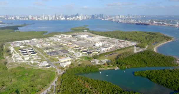 Letecká Továrna Čištění Vody Oběžné Dráze Circa 2024 Miami Drone — Stock video