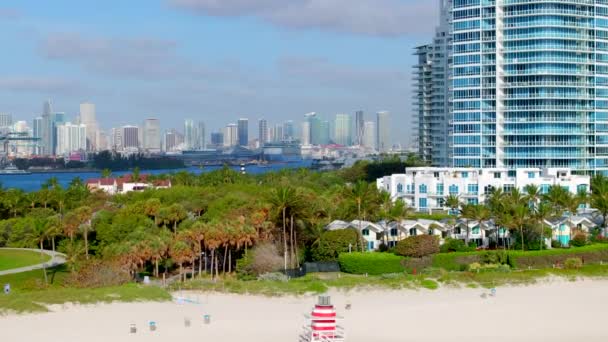 海陆空上升显示迈阿密海滩至2024年港湾 — 图库视频影像