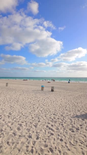 Panorama Vertical Miami Beach Florida Manhã Spring Break 2024 — Vídeo de Stock