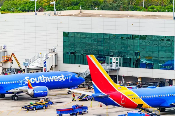 Fort Lauderdale Usa March 2024 Southwest Airplanes Terminal Fll — Stock Photo, Image