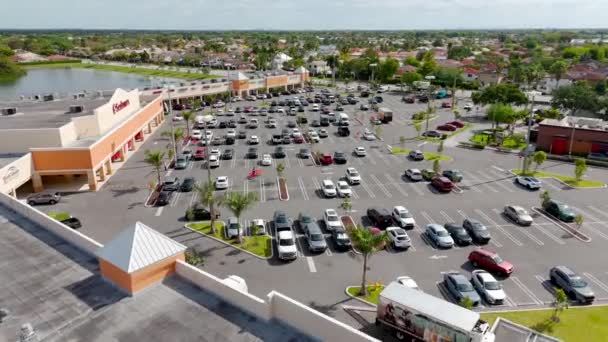 Miami Usa Kwietnia 2024 Supermarket Sedanos Filmik Powietrza Hamaki Kendall — Wideo stockowe