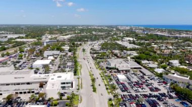 Delray Beach, FL, ABD - 15 Nisan 2024: Delray Beach FL Federal Otoyolu