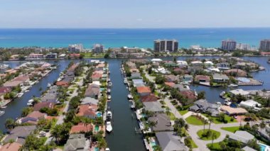 Rıhtım bölgesi Delray Sahili Florida 4k 2024