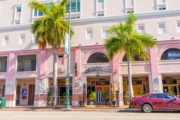 Miami Estados Unidos Abril 2024 Tiendas Galerías Arte Cubanas Calle — Foto de Stock