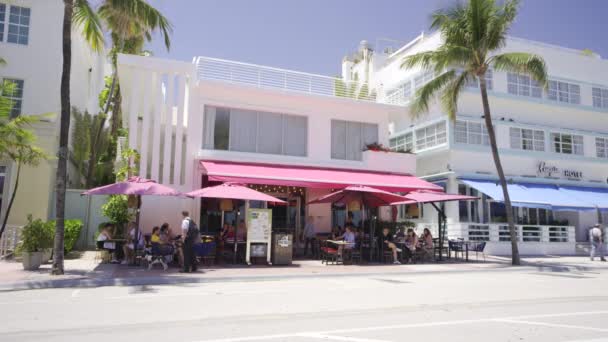 Miami Beach Usa Апреля 2024 Mexico Ocean Drive Miami Stock — стоковое видео