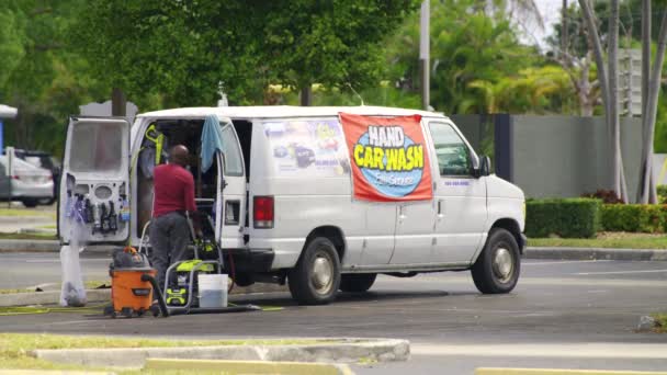 Miami Usa Abril 2024 Lavar Coches Móviles Lado Del Negocio — Vídeo de stock