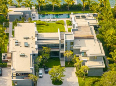 Miami Beach, FL, ABD - 17 Mayıs 2024: Miami İHA fotoğrafı Tom Brady evi