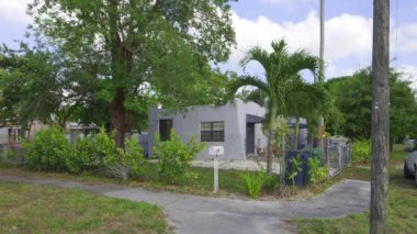 Satış Evi. Opa Locka Florida 'daki tarihi ev. Miami Dade 'de. ABD