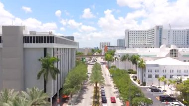 Miami, FL, ABD - 20 Haziran 2024: Hava İHA stok görüntüleri Miami Sağlık Bölgesi Allapattah