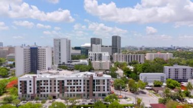 Miami, FL, ABD - 20 Haziran 2024: Allapattah Miami, Florida, ABD