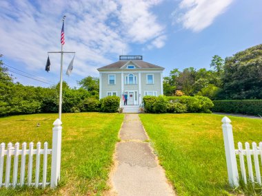 Marthas Vineyard 'daki Oak Bluffs Eyalet Polisi binası.