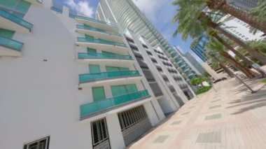 POV eğik görüntü görüntüleri Brickell Miami yüksek kuleleri