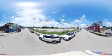 Miami, FL, ABD - 24 Ağustos 2024: 360 VR 8K video Miami Wynwood şehir turu