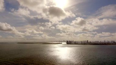 Hava Miami hiperhızlandırması gün batımında oluşturuldu