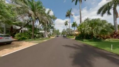 Fort Lauderdale, FL, ABD - 15 Kasım 2024 Fort Lauderdale Florida 'da lüks malikane inşaatı