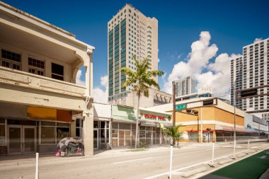 Miami, FL, ABD - 22 Eylül 2024: 2024 ekonomik durgunluk yüzünden Miami ağır darbe aldı.