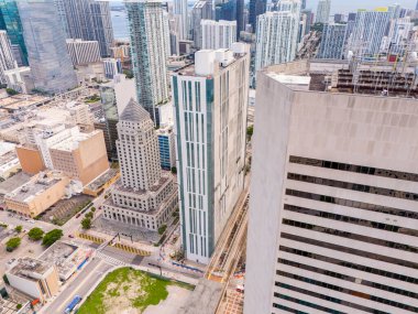 Miami FL şehir merkezinde adliye ve hükümet binaları