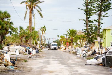 2024 St Petersburg Beach Florida 2024 sonrası Milton Kasırgası