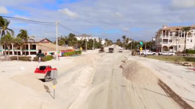 Bonita Springs, FL, ABD - 11 Ekim 2024: Havacılık stok görüntüleri Bonita Beach Florida Kasırgası sonrası Milton 2024