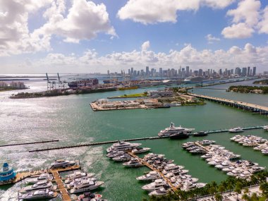 Stok fotoğrafı Miami 2024 Manzaralı baskılar