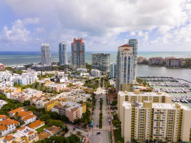 Miami Plajı, Florida hava manzarası 2024 5. Cadde 'nin güneyi.