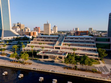 Jacksonville, FL, ABD - 27 Ekim 2024: Hava Fotoğrafları: Hyatt Regency Jacksonville, Florida ABD