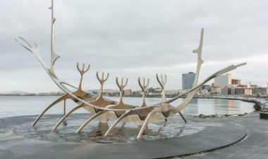 Reykjavik, İzlanda - 26 Kasım 2024: Güneş Voyager İzlanda 2024 'te çekildi